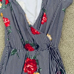 Stripped dress with flowers